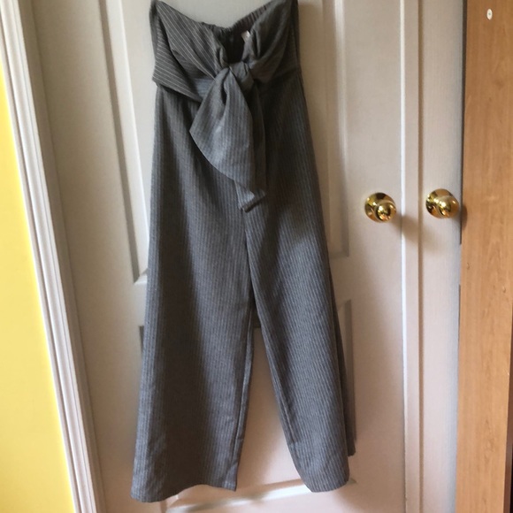 M boutique Strapless Jumpsuit - Picture 3 of 6